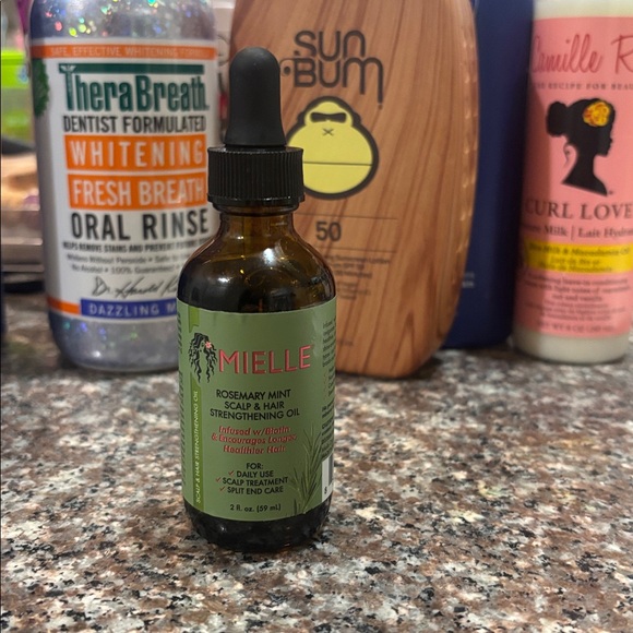Mielle Rosemary Mint Hair Oil - Green - Picture 3 of 4